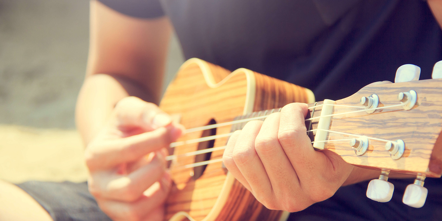Ukulele Kursu